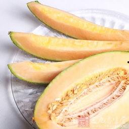 吃哈密瓜的方法视频,视频教学，让你秒变吃瓜达人